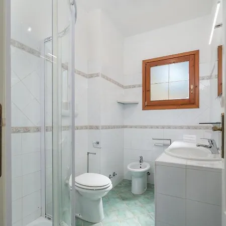 Emeraldway - Appartamento Garden And Terrace